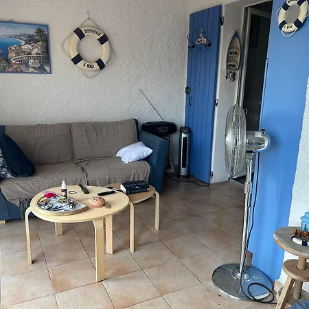 Mazet Tres Calme, Dans La Colline, 10 Mins A Pied Holiday home